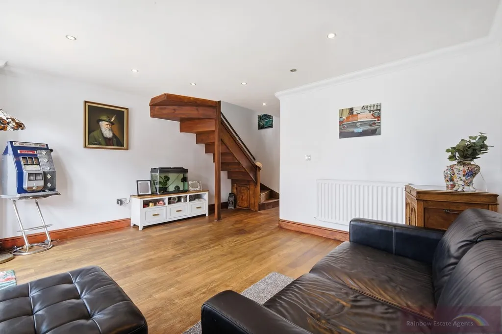 Deer Park Way, Waltham Abbey, EN9, photo 4