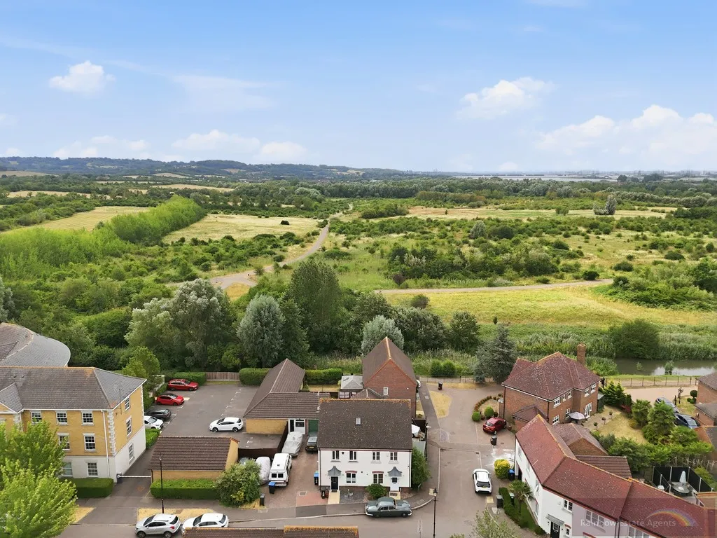 Deer Park Way, Waltham Abbey, EN9, photo 18