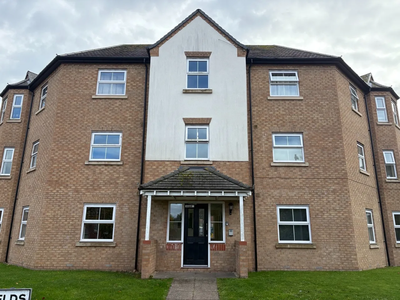 2 bed flat to rent, Park Lane, Telford, TF7