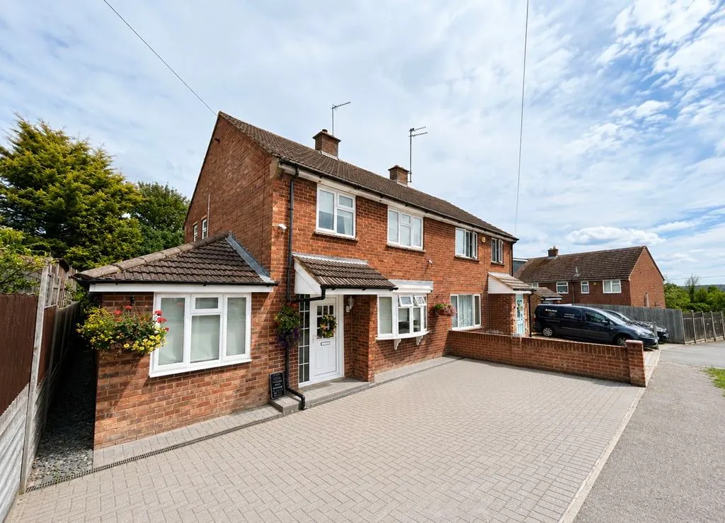 Park Avenue, Totternhoe LU6 1QF, photo 18