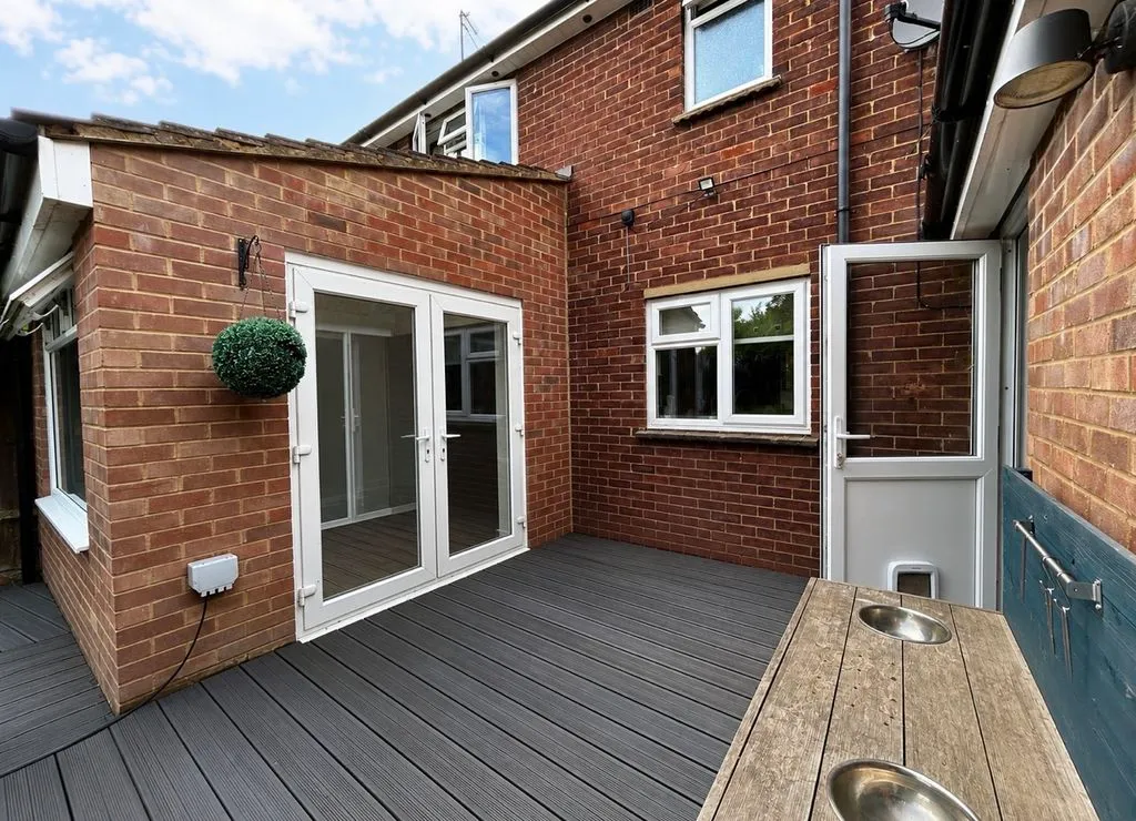 Park Avenue, Totternhoe LU6 1QF, photo 16