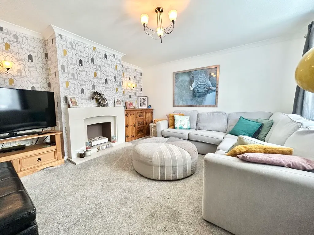 Park Avenue, Totternhoe LU6 1QF, photo 4