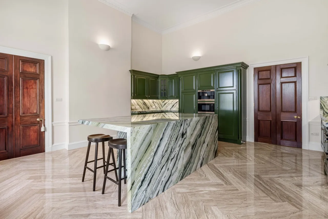 'Bayfordbury Mansion' Hertford, SG13, photo 10