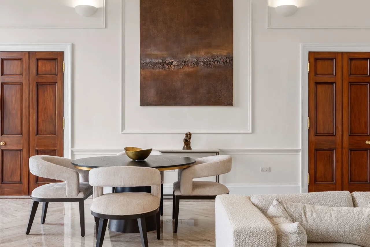 'Bayfordbury Mansion' Hertford, SG13, photo 26