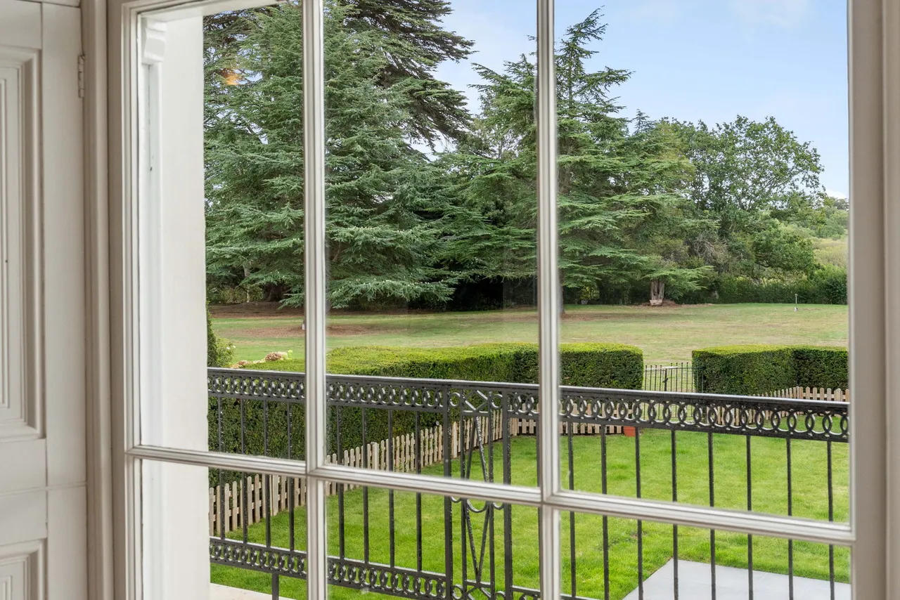 'Bayfordbury Mansion' Hertford, SG13, photo 32