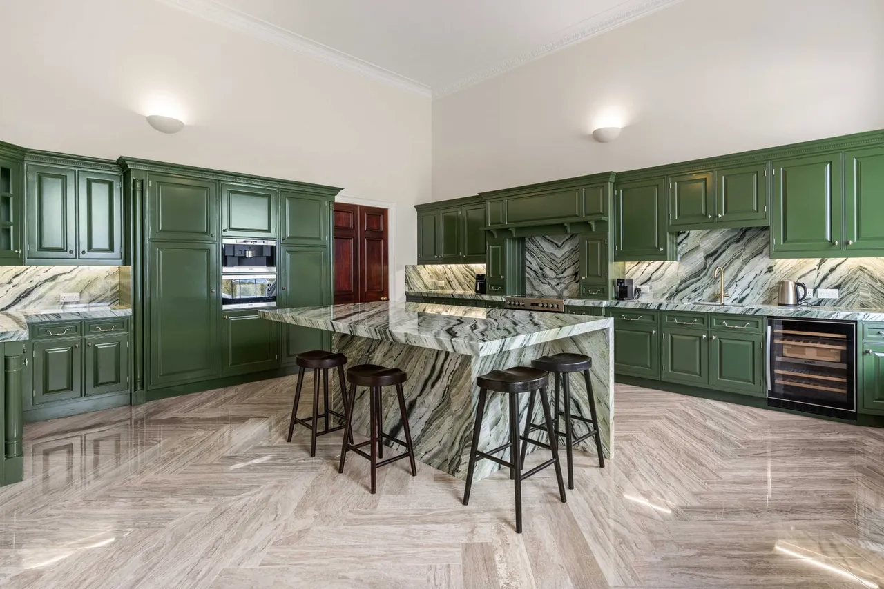 'Bayfordbury Mansion' Hertford, SG13, photo 9