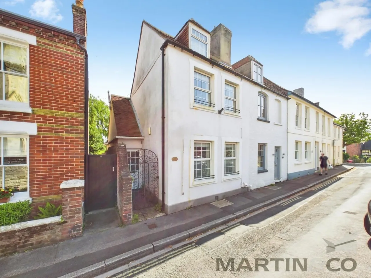 2 bed house for sale — Church Road, Alverstoke