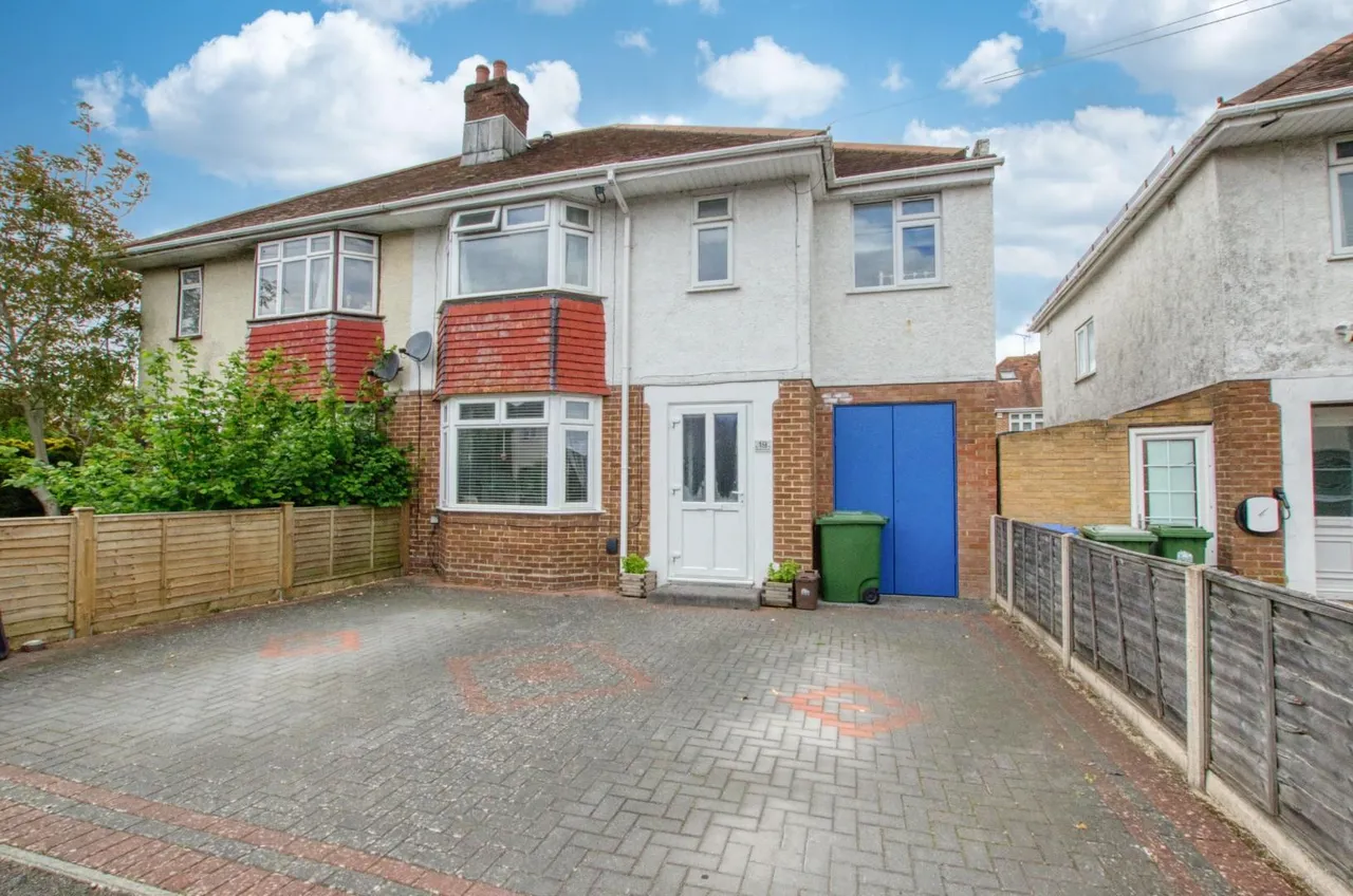 5 bed house for sale — Archery Grove, Southampton, SO19 9FB