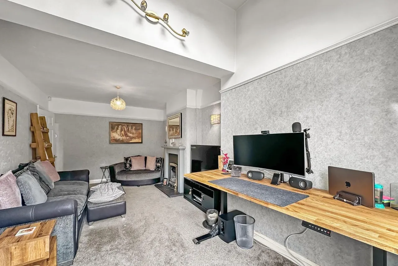 Woodcote Road, West Timperley, Cheshire WA14 5PY, photo 7