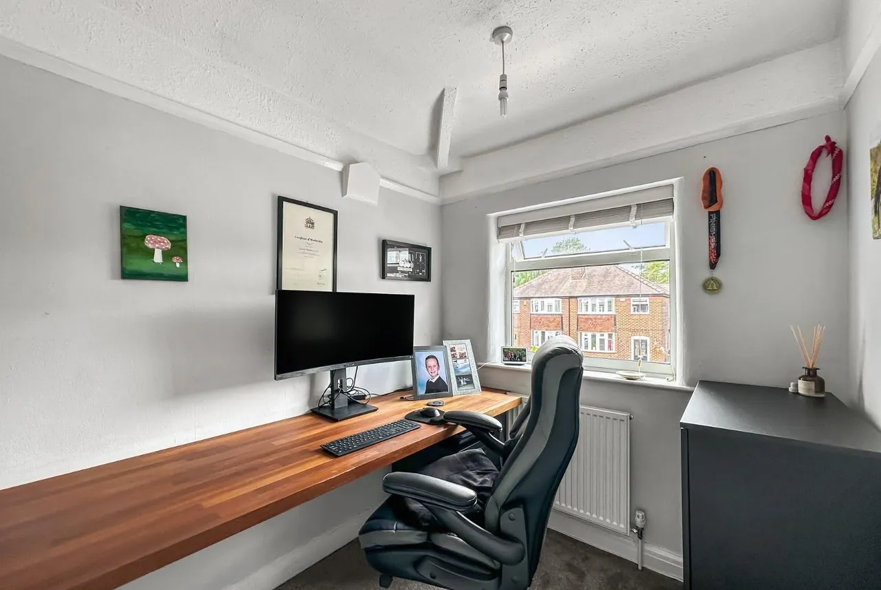 Woodcote Road, West Timperley, Cheshire WA14 5PY, photo 12