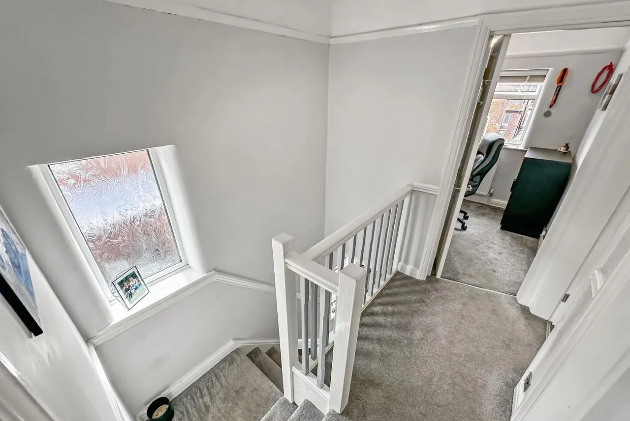 Woodcote Road, West Timperley, Cheshire WA14 5PY, photo 22