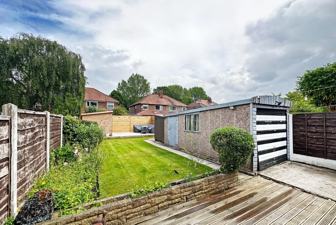 Woodcote Road, West Timperley, Cheshire WA14 5PY, photo 5