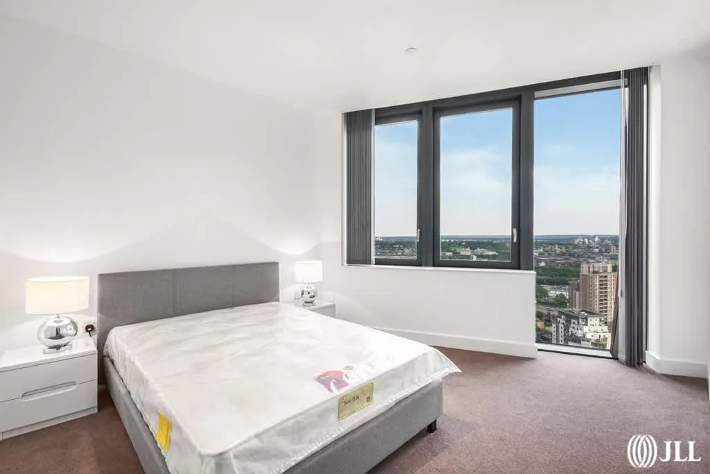Amory Tower, Marsh Wall, E14, photo 4