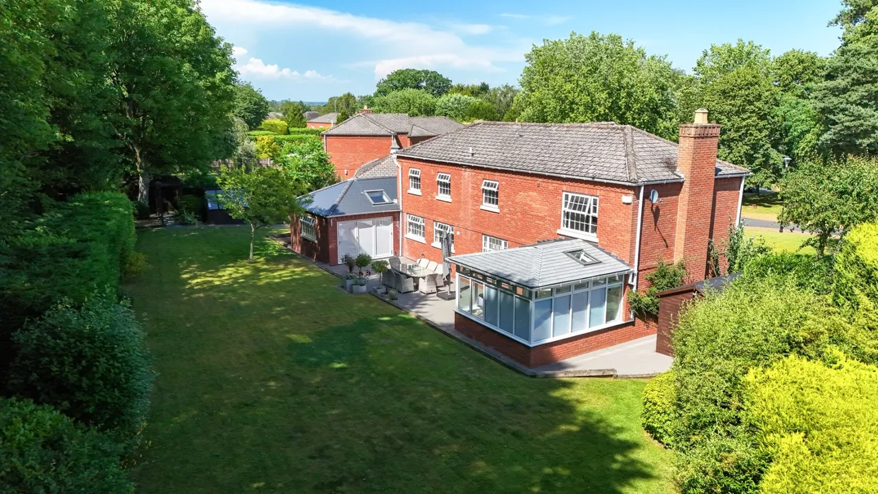 Spa Crescent, Admaston, Telford TF5 0DH, photo 4