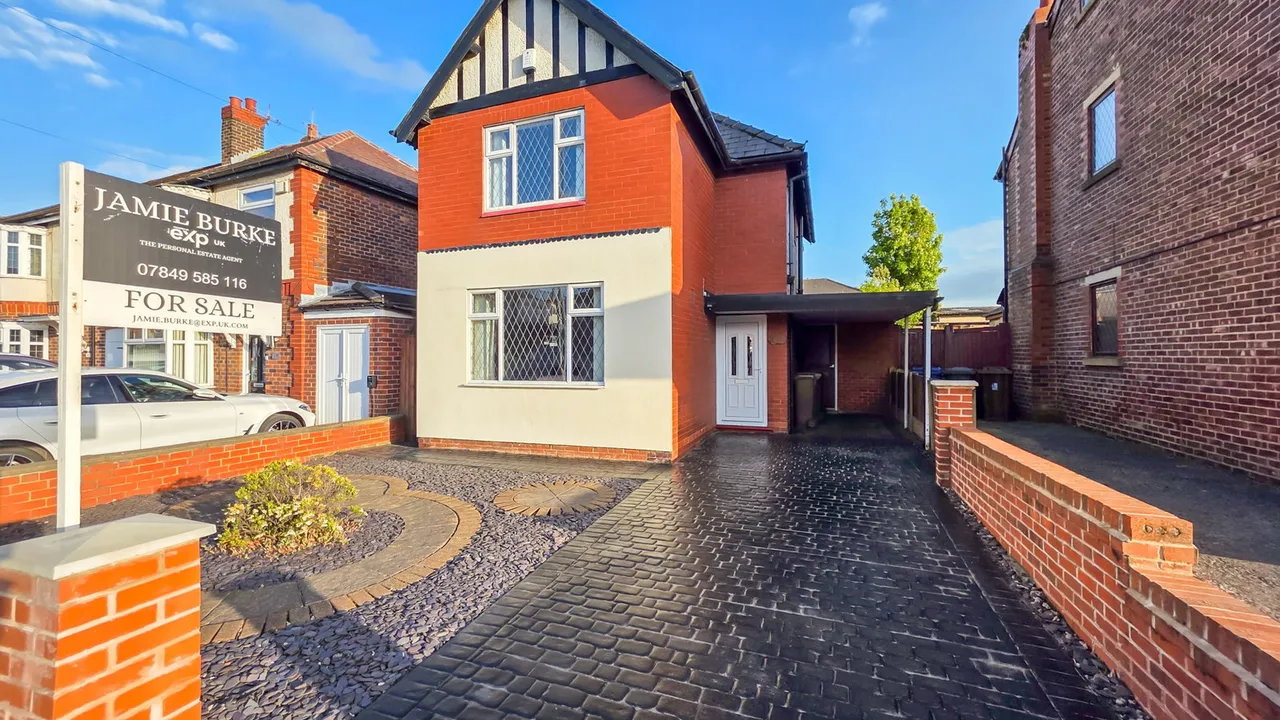 3 bed house for sale, Sale Lane, Tyldesley, M29