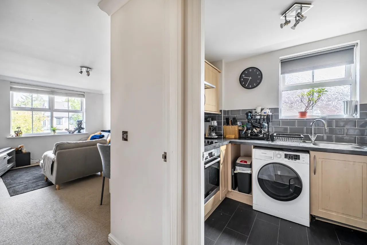 Clarence Road, Windsor, photo 6