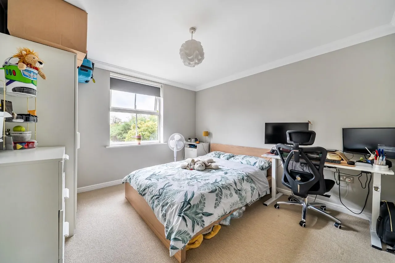 Clarence Road, Windsor, photo 5