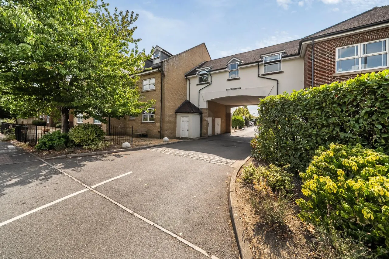 Clarence Road, Windsor, photo 11
