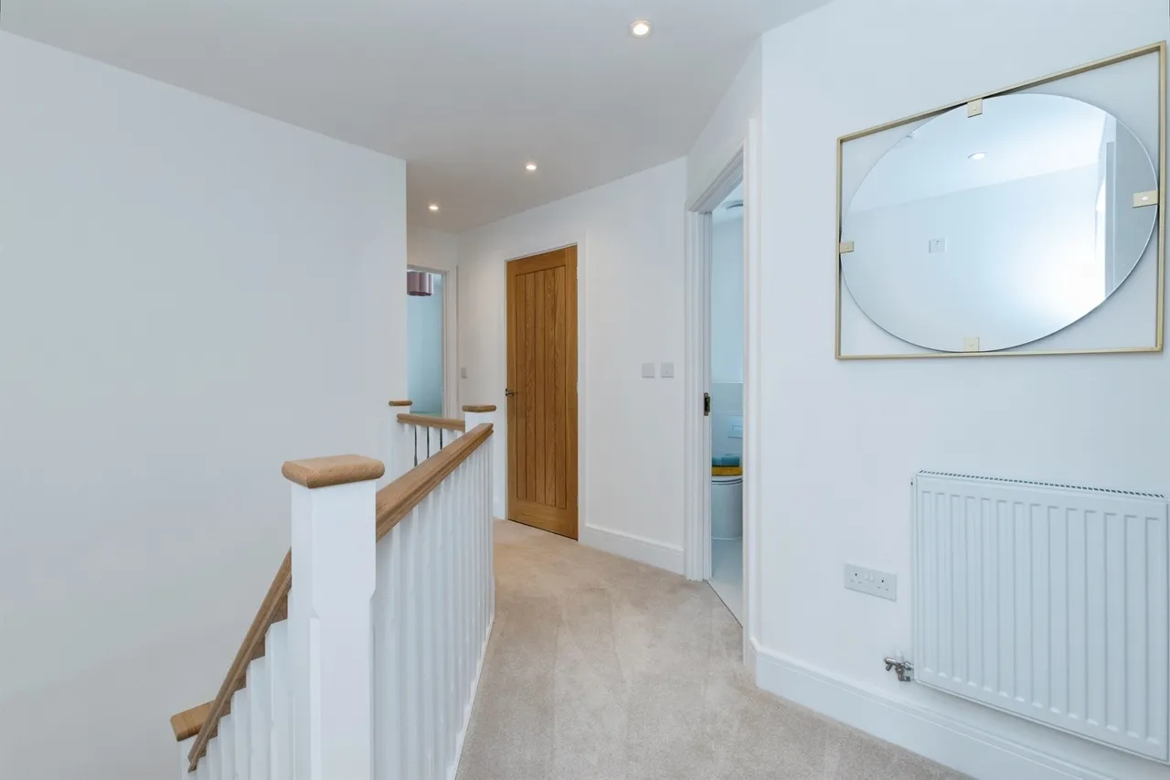 Daggons Road, Alderholt, Fordingbridge, photo 8