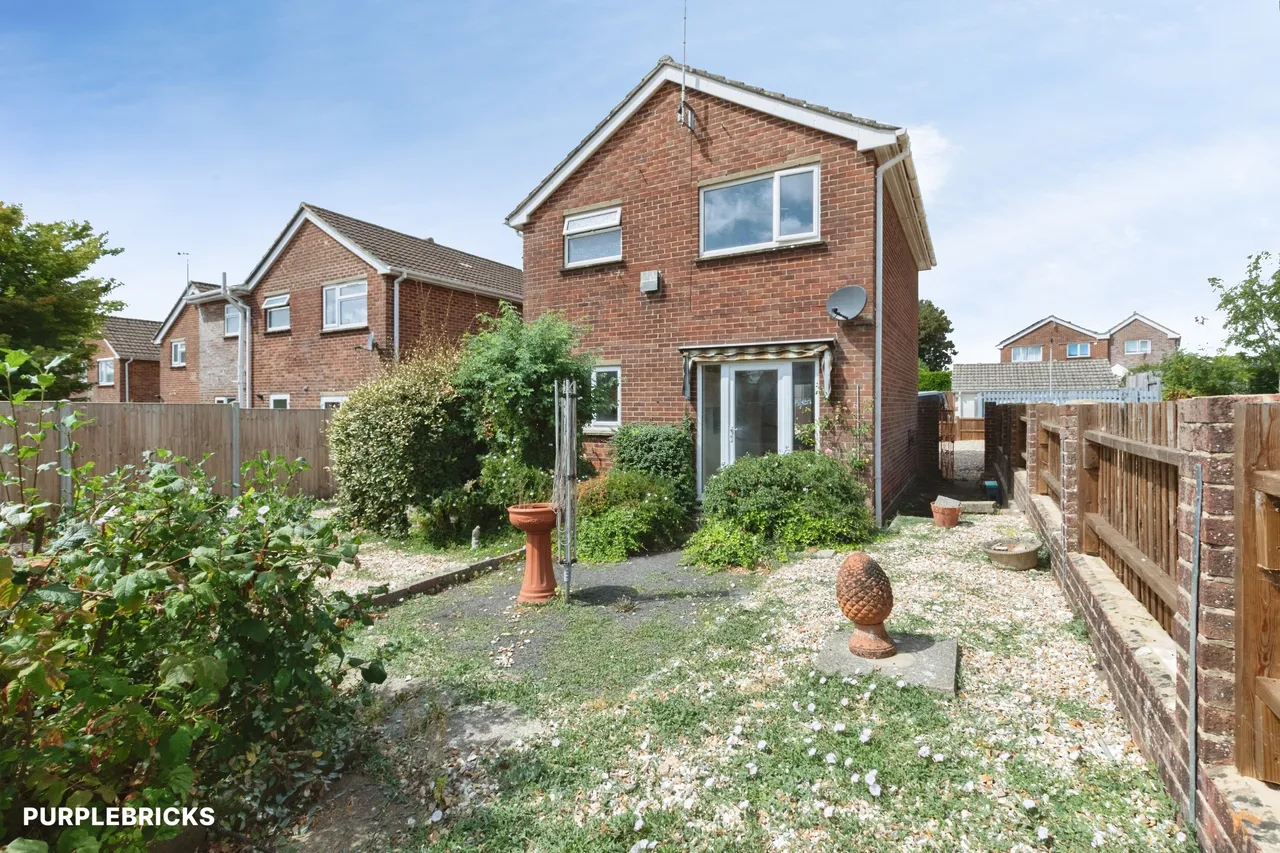 Marston Close, Blandford Forum, DT11, photo 15