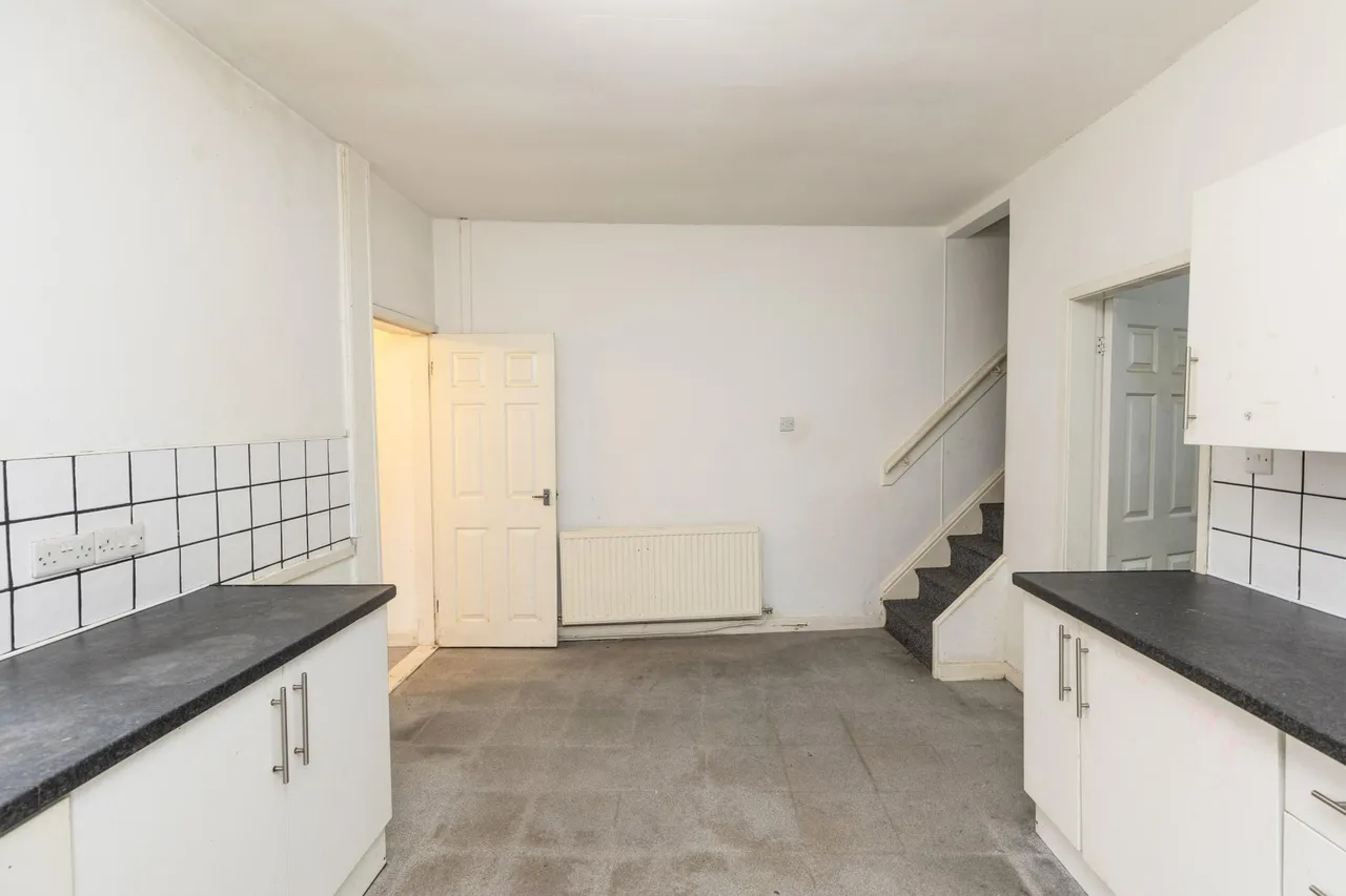 Crescent Road, Ellesmere Port, CH65, photo 5