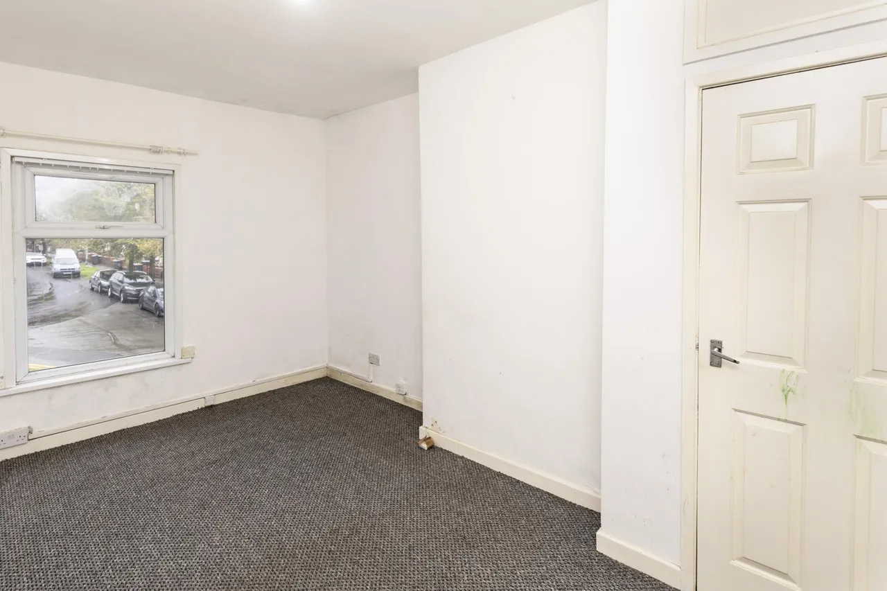 Crescent Road, Ellesmere Port, CH65, photo 12