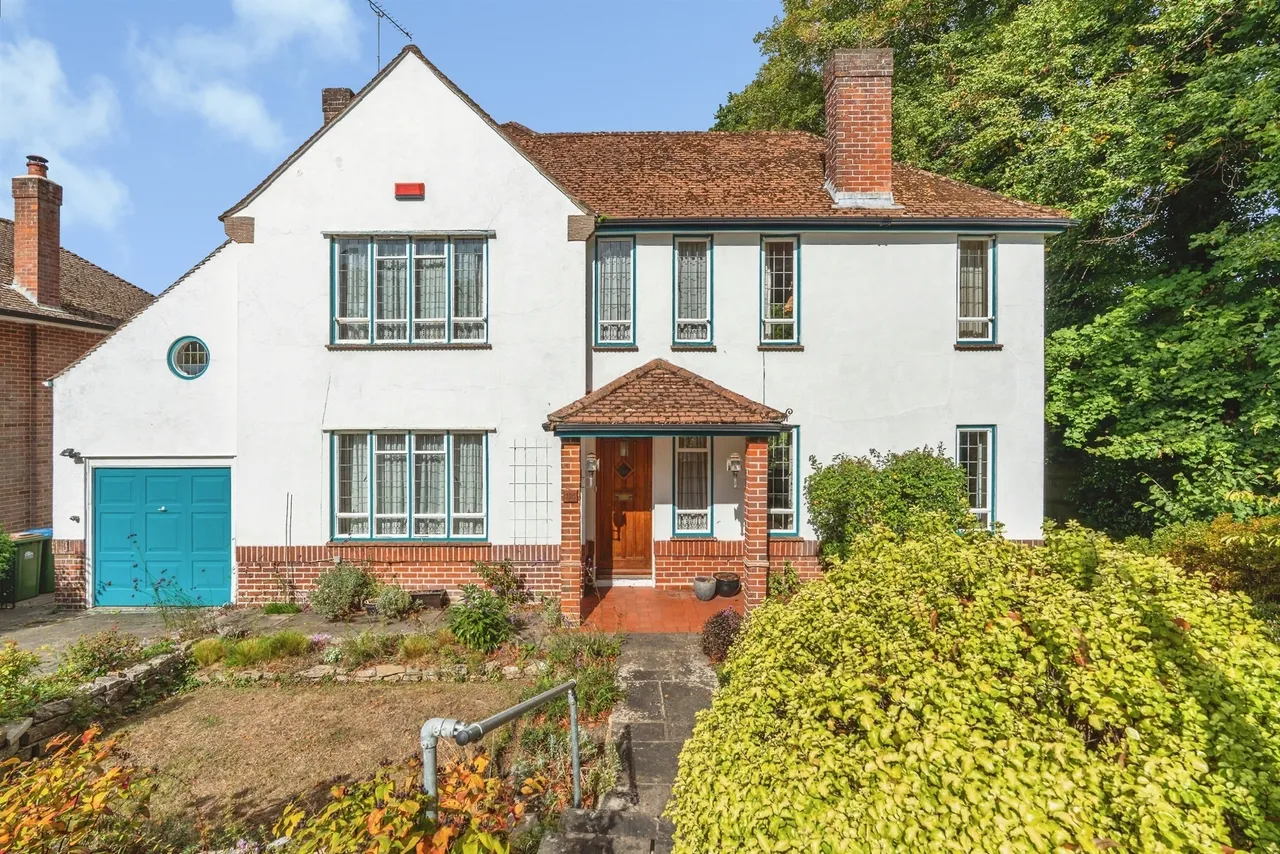 4 bed house for sale, Lordswood Gardens, Southampton, SO16