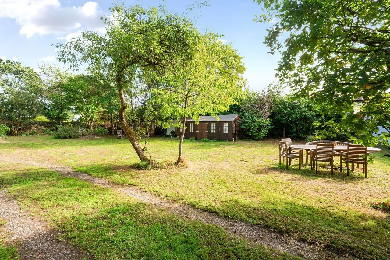 The Street, Great Waldingfield, CO10, photo 20