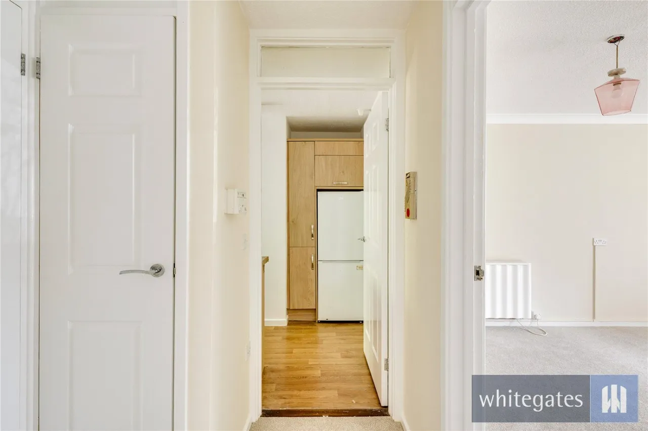 Sylvan Court, Liverpool, L25, photo 9