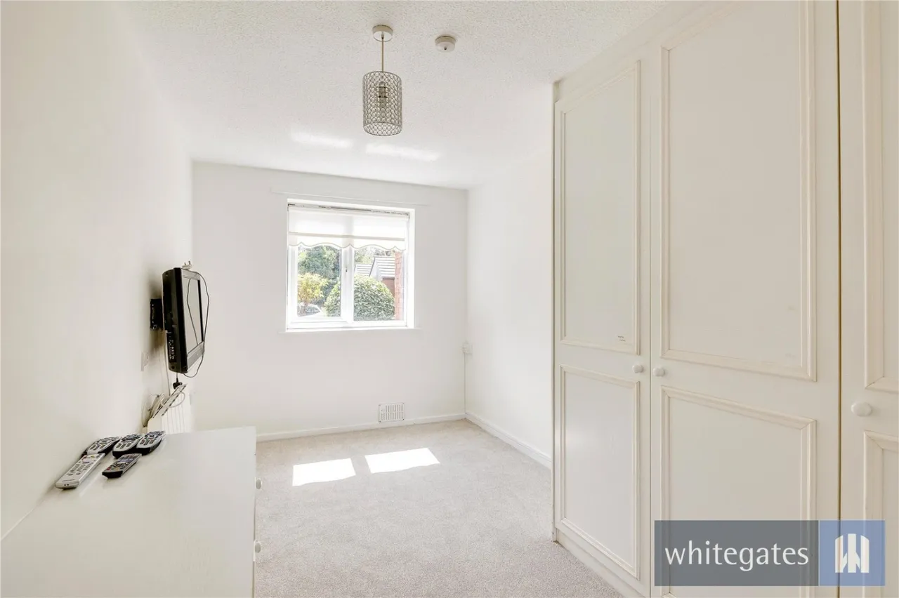 Sylvan Court, Liverpool, L25, photo 10