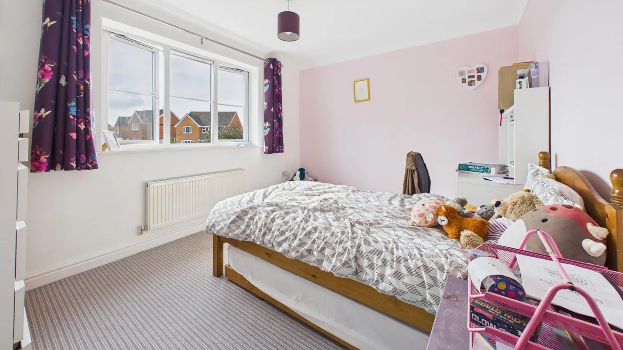 St. Johns Drive, Corby Glen, photo 41