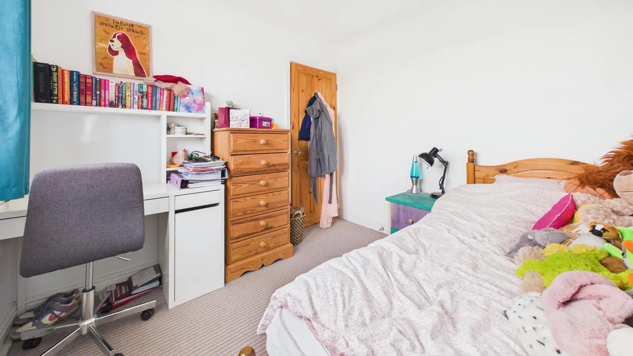 St. Johns Drive, Corby Glen, photo 29