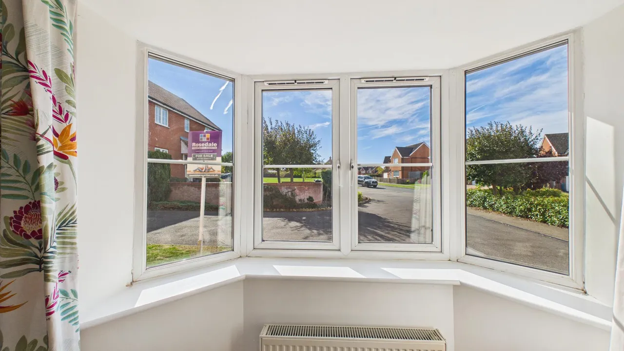 St. Johns Drive, Corby Glen, photo 10