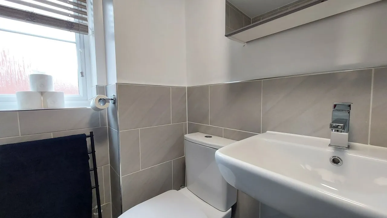 Stratford Place, Bourne, PE10, photo 24
