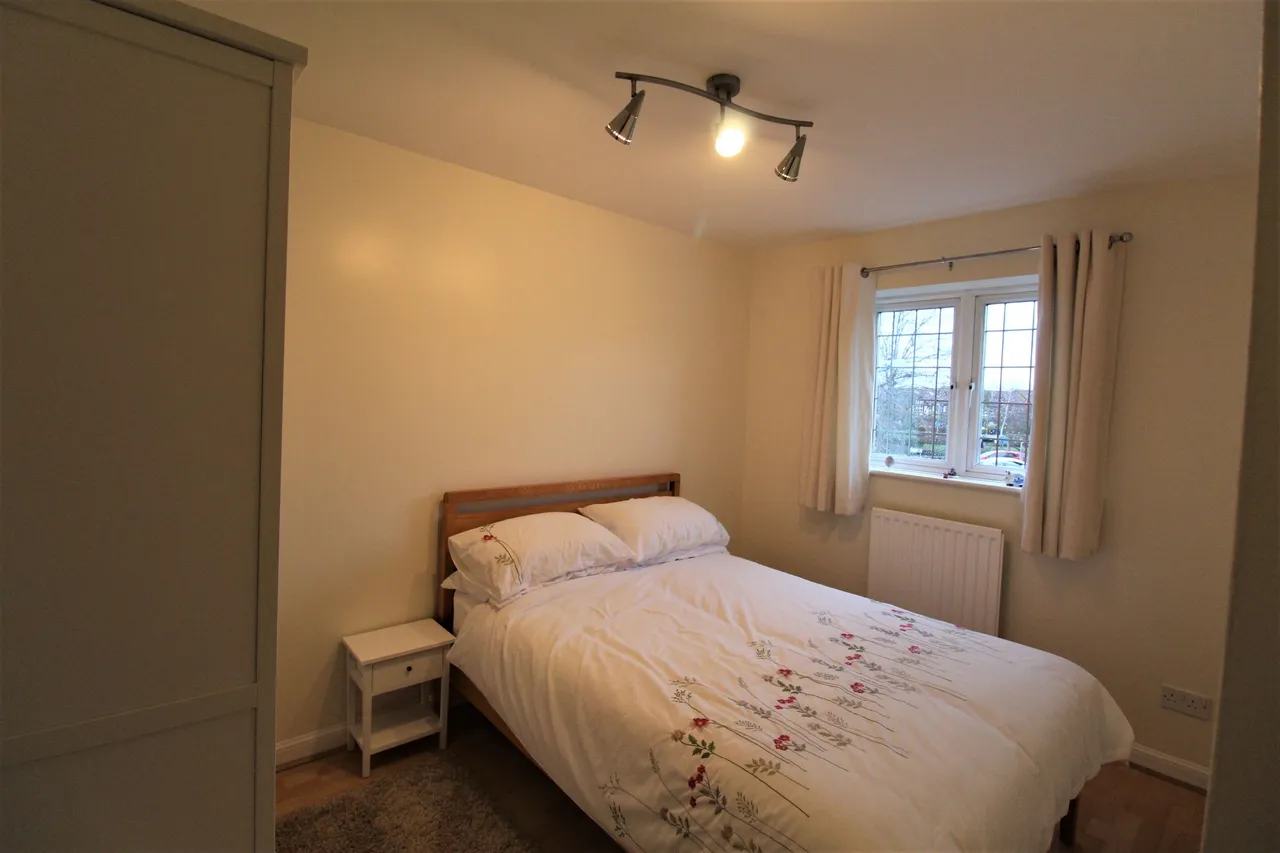 Frances Avenue, Grays, Essex, RM16 6NH, photo 12