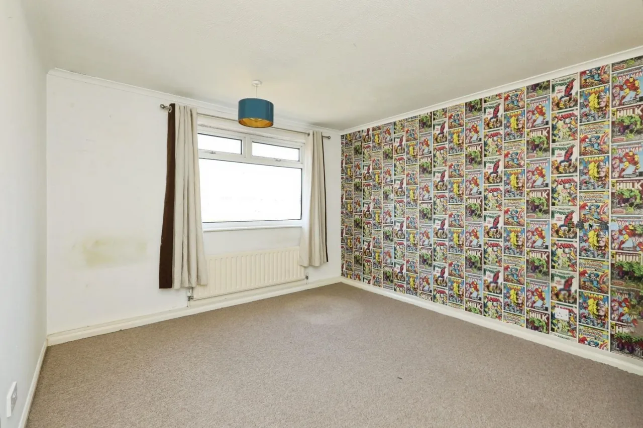St. Stephens Drive, Aston, S26, photo 8