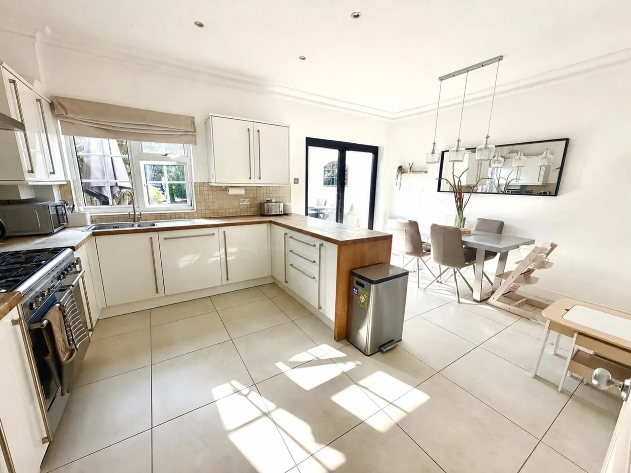 Milton Road, Surrey Egham, TW20, photo 3