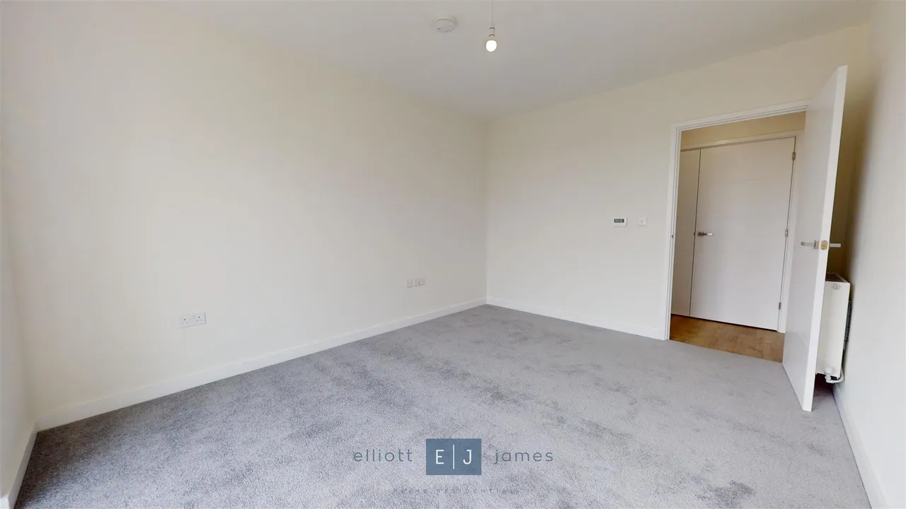 Borders Lane, Loughton, photo 7