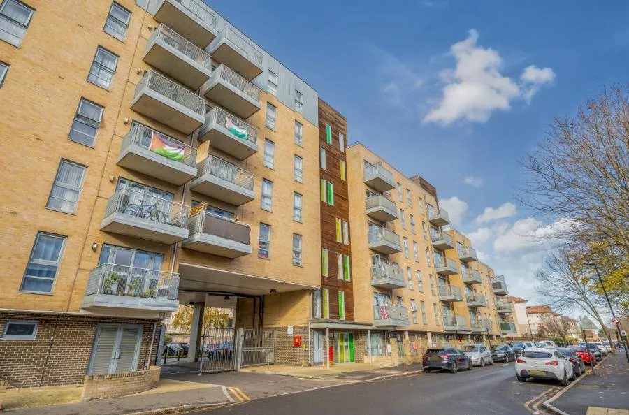 1 bed flat for sale, Butchers Road, London, E16