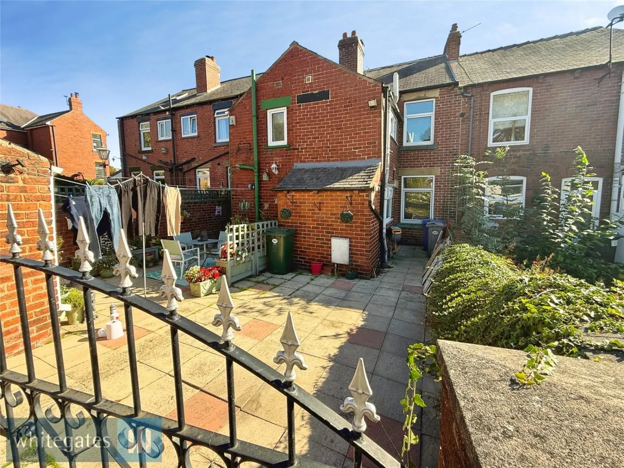 Darton Lane, Mapplewell, S75, photo 11