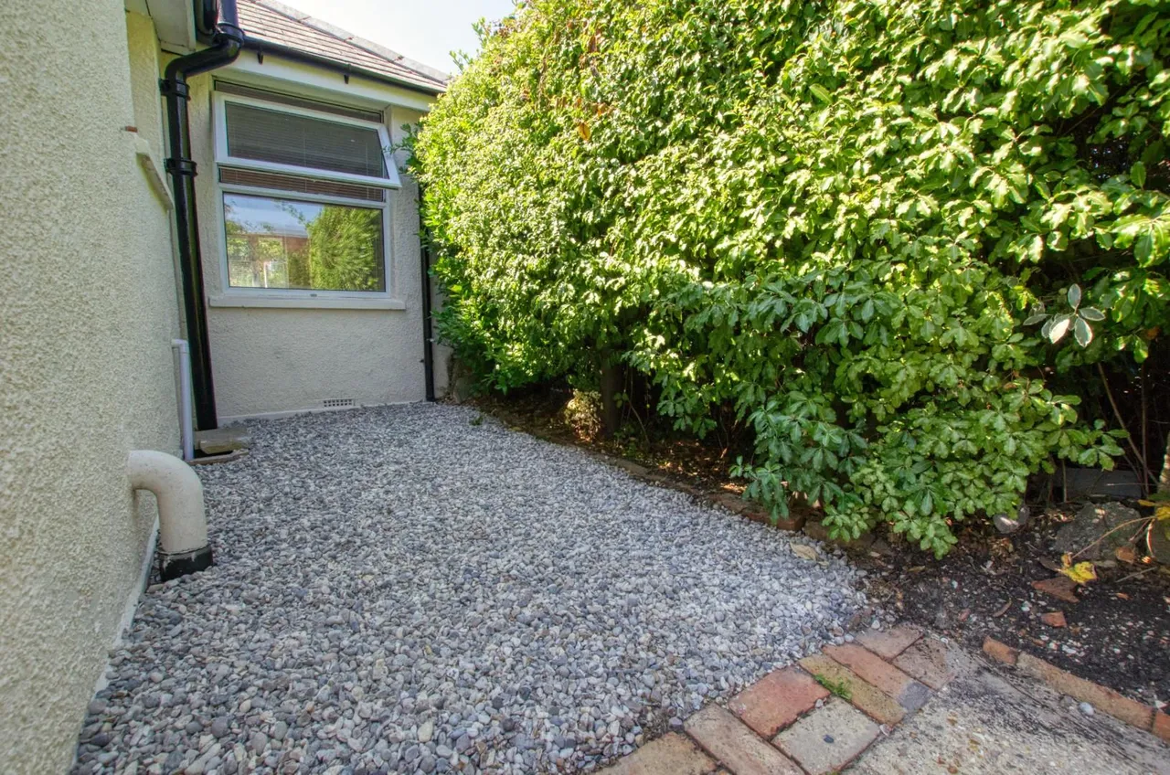 Calmore Road, Totton, Southampton, SO40 8GN, photo 17