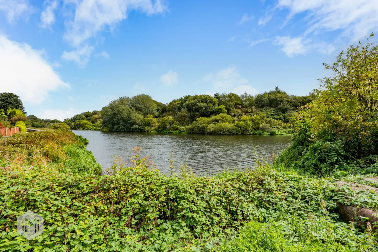 Lock Cottage Weir Lane, Woolston, Warrington, WA1 4QH, photo 21