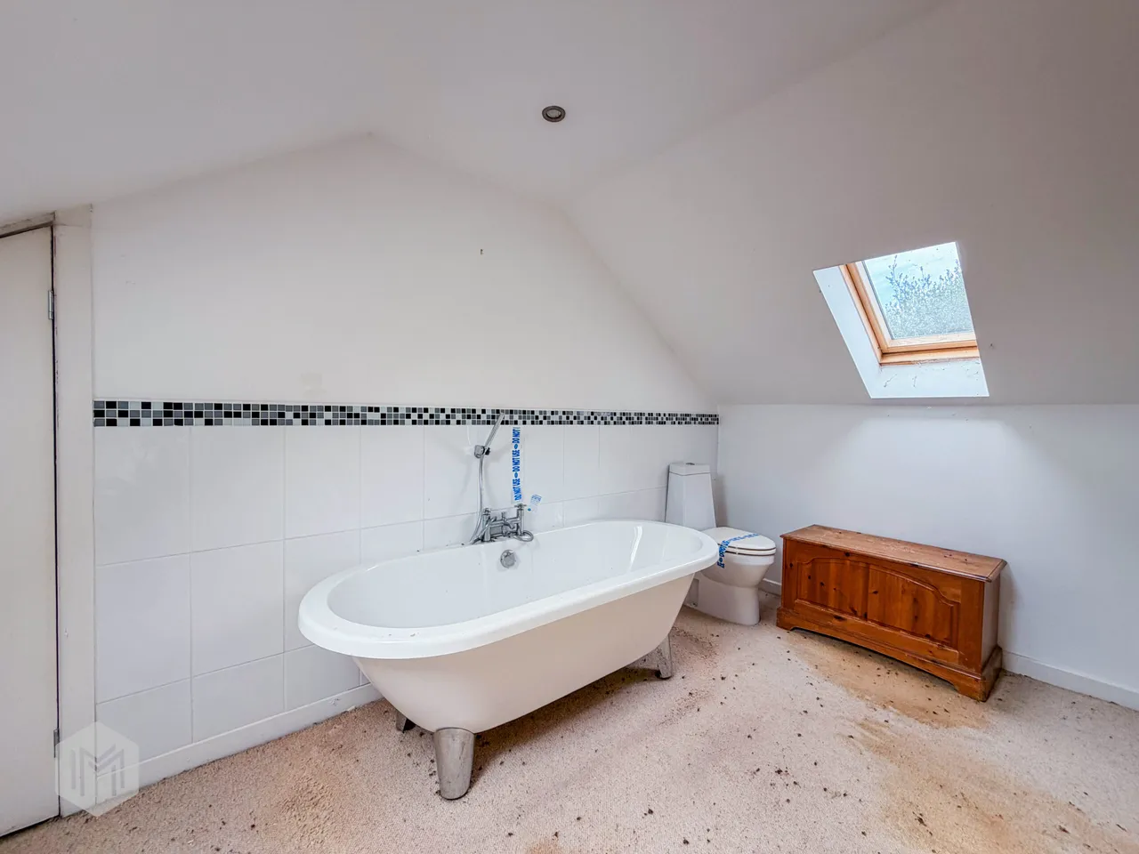 Lock Cottage Weir Lane, Woolston, Warrington, WA1 4QH, photo 17