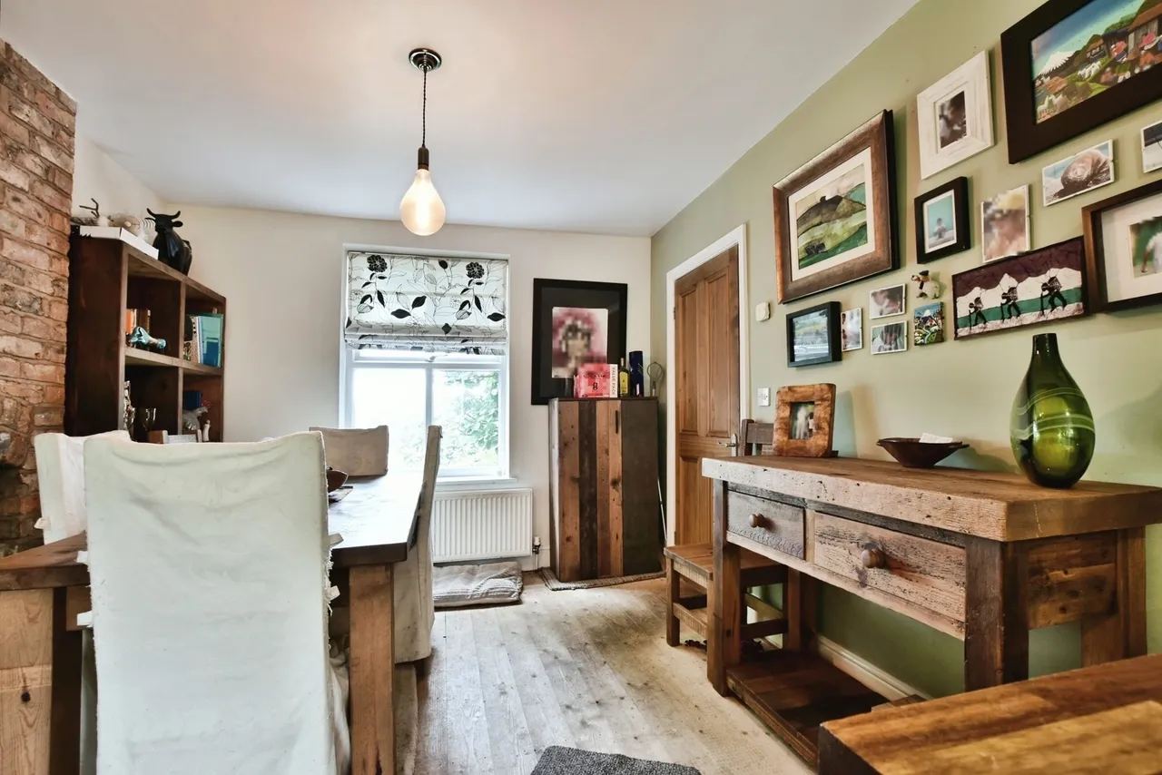 Coe Lane, Millington, WA14, photo 17