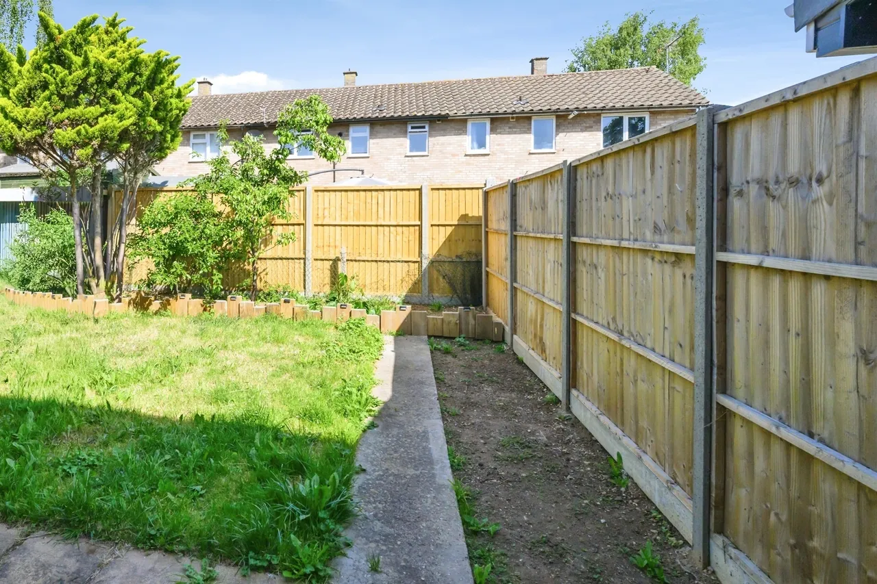 Baldwin Close, Peterborough, PE8, photo 13