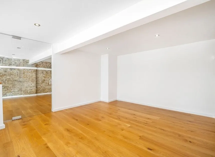 Lansdowne Drive, Hackney, E8, photo 5