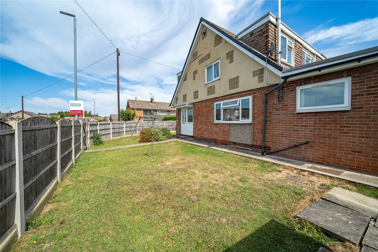 Fairburn Drive, Garforth, LS25, photo 18