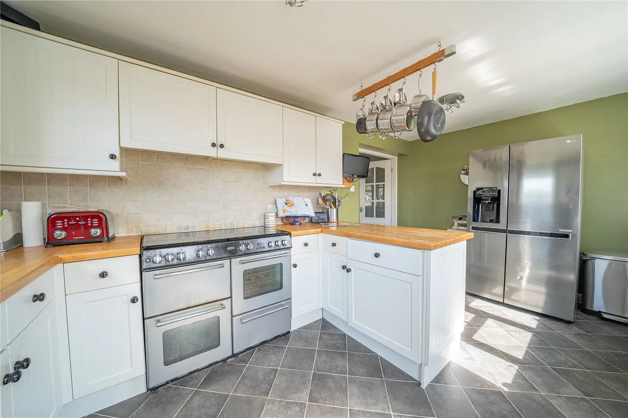 Fairburn Drive, Garforth, LS25, photo 5