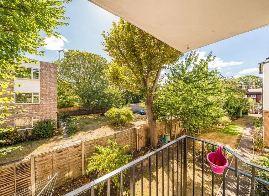 Manor Road, Twickenham, TW2, photo 5