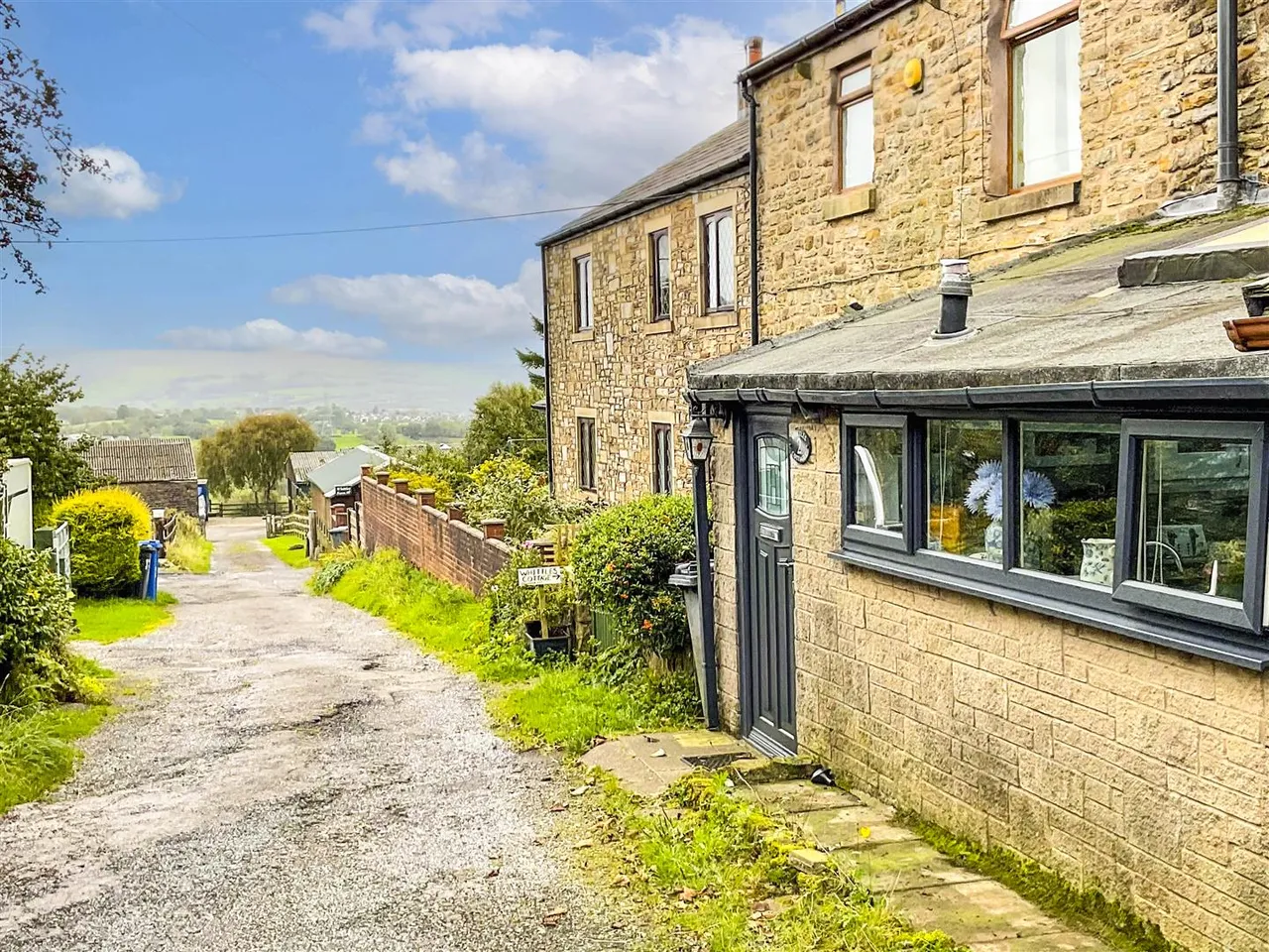 Turton Road, Tottington, Bury, BL8 3QQ, photo 32